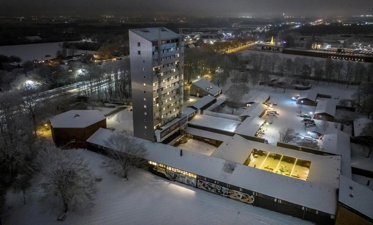 Hojhuset Kulturhotel Herning Exterior foto